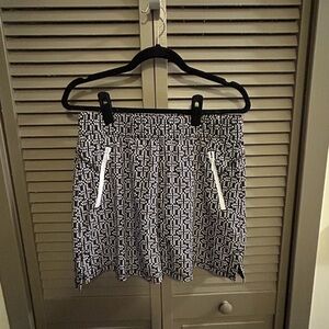 Talbots Monochrome Leaf Pattern Skirt